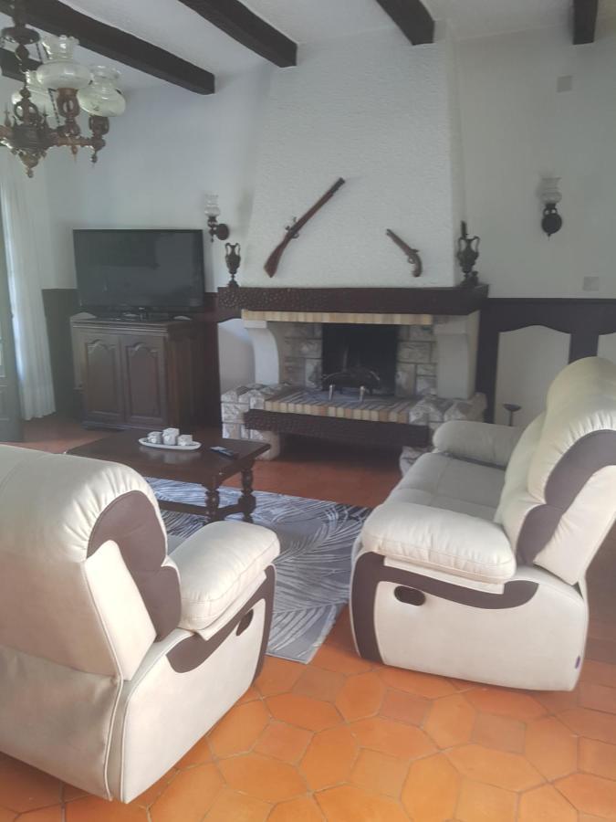 Bed and Breakfast Cargal Leiria Esterno foto